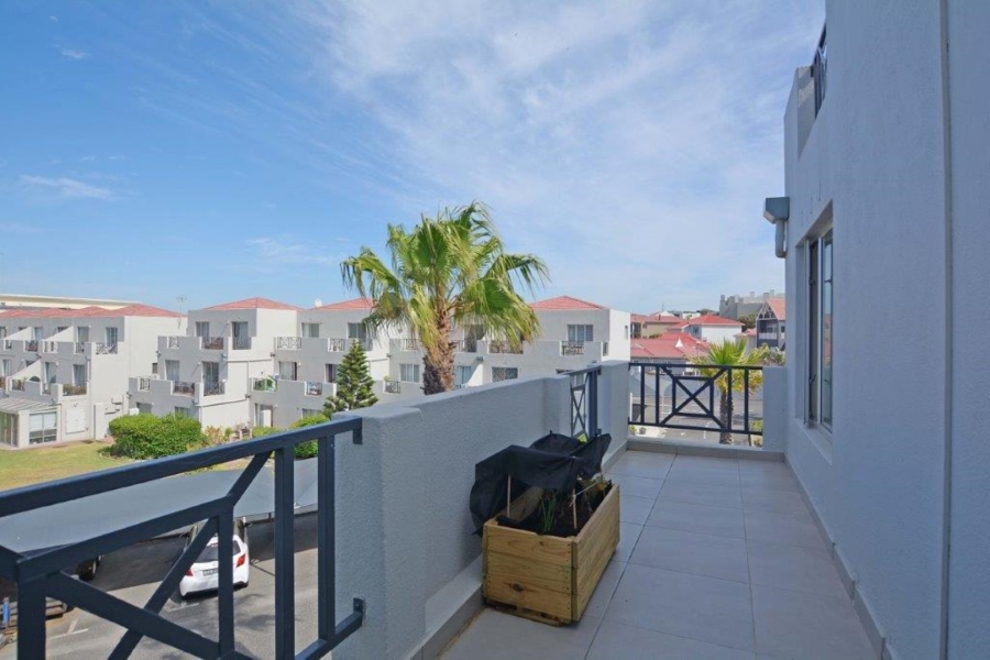 2 Bedroom Property for Sale in West Beach Western Cape